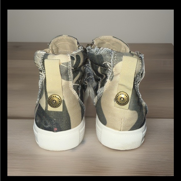 Camouflage Ankle Boots - Picture 4 of 6